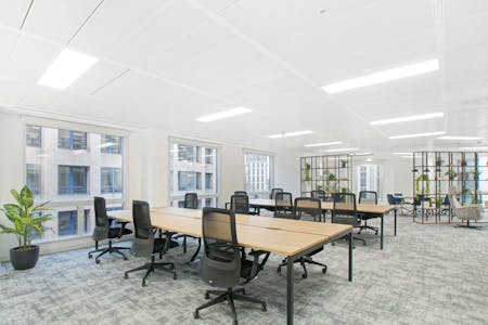 69 Leadenhall Street, London, Office To Let - DSC00504.JPG