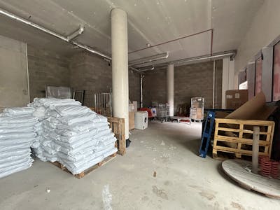 Unit 5, 7 Barking Wharf Square, Barking, Office / Retail To Let - IMG_0734.JPG