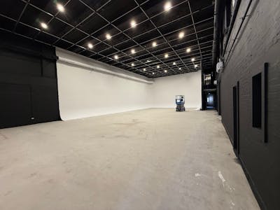 Lumiere, 5 Elstree Way, Borehamwood, Warehouse / D2 (Assembly and Leisure) / Other To Let - h.jpg
