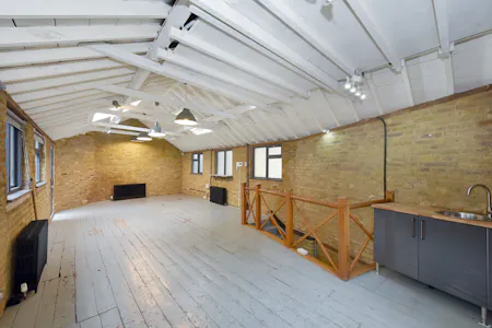 15 Printing House Yard, London, Office For Sale - 15 Printing House Yard (9).JPG