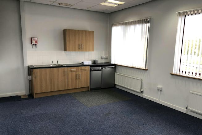 First Floor Unit 1a, Thame Park Business Centre, Thame, Offices To Let / For Sale - unit 1 int.jpeg