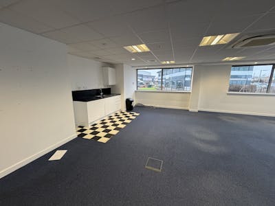 Suite 3, Building 37, Greenham Business Park, 37 Greenham Business Park, Thatcham, Office To Let - Suite 3