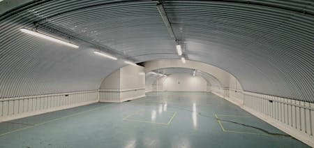 128 Three Colts Lane & 8A Cudworth Street, London, Industrial To Let - 20230127_164311.jpg