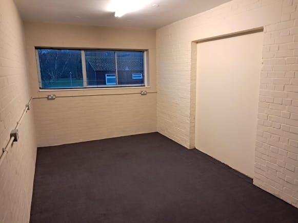 Liscombe, Bracknell, Offices To Let - 1000001470.jpg