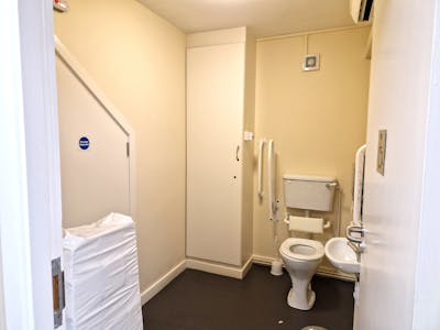 1 St.Patrick's Road, Cork City, Investment / Office For Sale - Ground floor WC.jpg