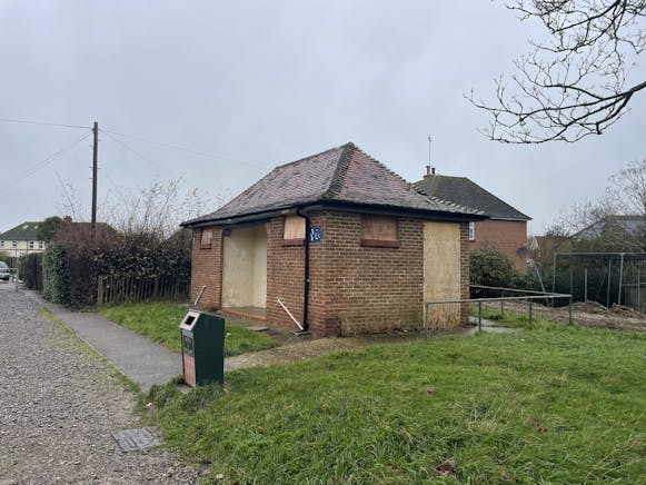 Former toilet block, Little Common, Bexhill on Sea, Leisure / Office / Retail To Let - tempImagela8BLf.jpg