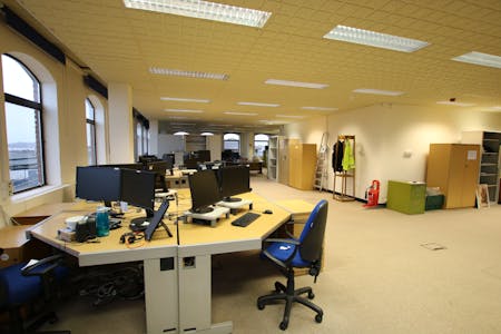 First Floor, Portcullis House, Poole, Office To Let - IMG_4058.JPG