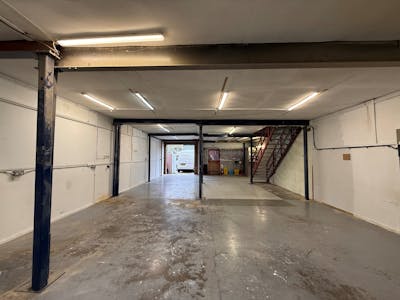 8 Peter James Enterprise Centre, Park Royal, Industrial To Let - PJ 5.jpg