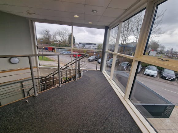 Unit 6, The Ringway Centre, Edison Road, Basingstoke, Industrial / Industrial To Let - 20250317_110029.jpg