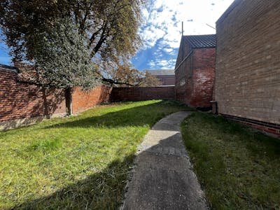 29 Carter Gate, Newark, Retail To Let - IMG_3919.jpg