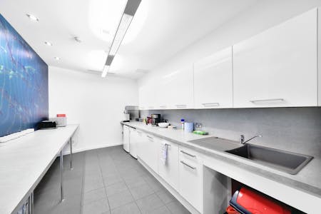 Venue Studios, 21 Calton Road, Edinburgh, Office To Let - 5987.jpg