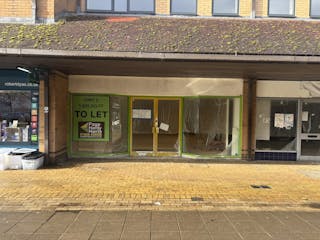 Unit 2, 57-59 Crockhamwell Road, Reading, Retail To Let - IMG_4101.JPEG