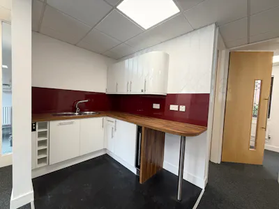 6 The Wharf, Birmingham, Office To Let - Photo 04-08-2026, 12 40 04.jpg