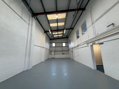 Unit 2 Mornington Place, Waterlooville, Industrial / Warehouse To Let - WhatsApp Image 2026-10-07 at 11.58.16 (1).jpeg