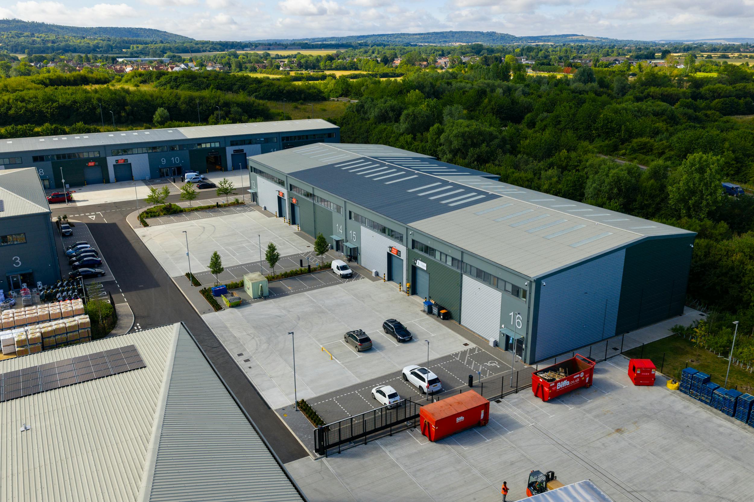 Vantage 41, Aston Clinton, Industrial To Let - Vantage 41  36  Photoscouk  WEBRES.JPG