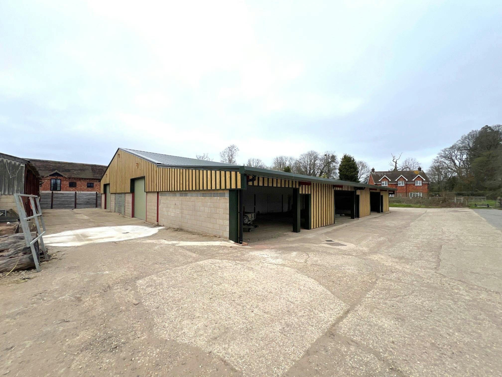 Broomlands Farm, Warnham, Industrial / Other To Let - 1.jpg