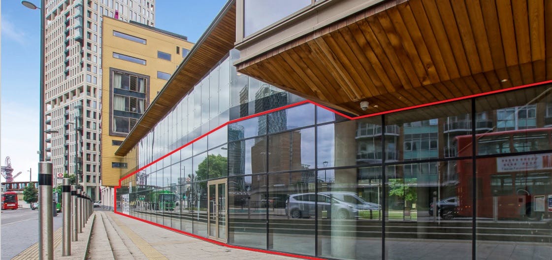 Retail/Shop To Let, London