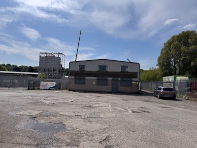 Unit 7, Yeovil, Industrial/Logistics Lease Assignment - IMG_2357.JPG