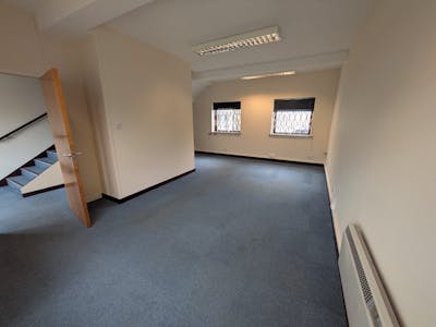 1C Merrow Business Park, Guildford, Light Industrial / Office For Sale - 1000069471.jpg