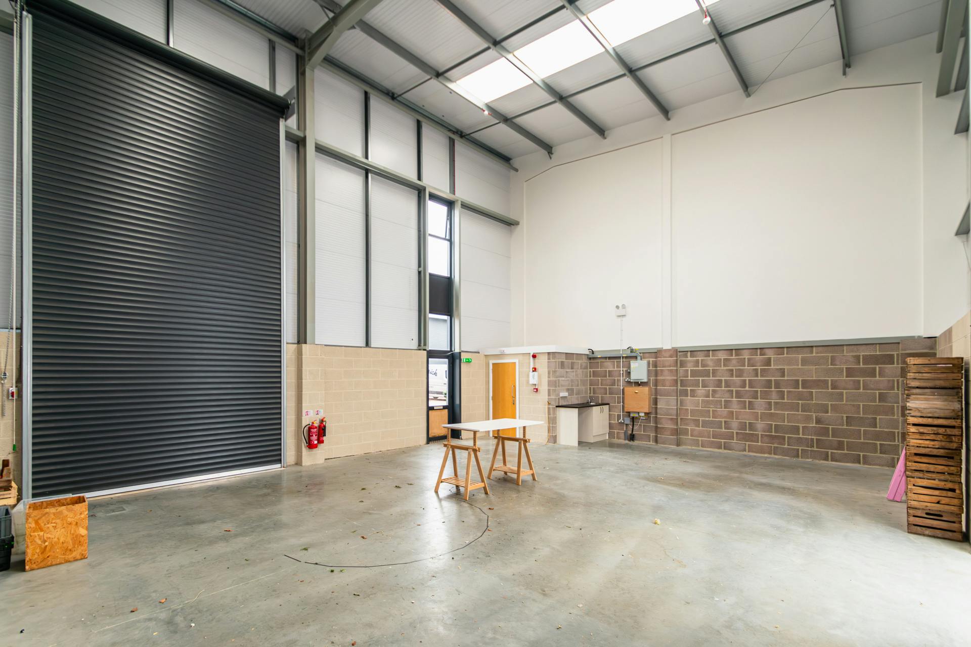 Industrial Unit in Wimborne - photo 3