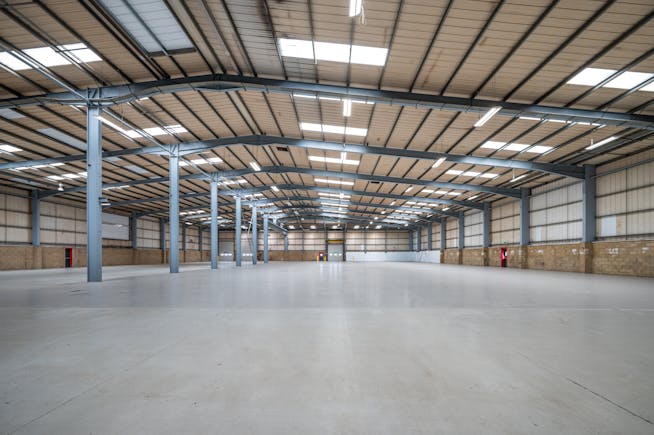 Guildford38, 2-3 Dennis Way, Guildford, Warehouse & Industrial To Let / For Sale - DAVID LINDSELL CONSULTANCY_DENNIS WAY SLYFIELD INDUSTRIAL ESTATE GU1 1AF_017.jpg