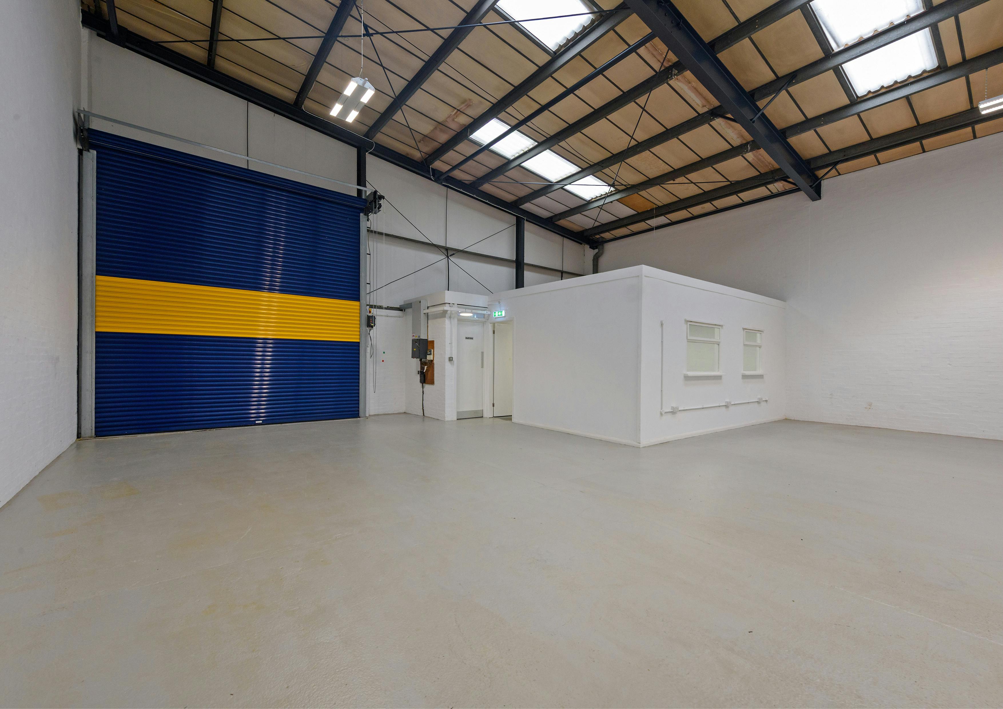 Industrial Unit in Birmingham - photo 3