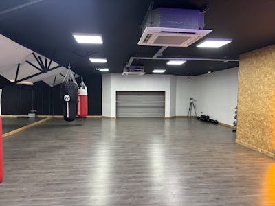 Unit A, De Clare House, Caerphilly, Industrial To Let - IMG_6118.jpeg