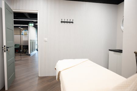 160 West End Lane, London, Retail To Let - PHO_1411.jpeg