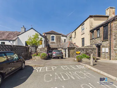 121 Rhosmaen Street, Llandeilo, Retail - In Town For Sale - CAM03725G0-PR0098-STILL001-thumbnail-h750-70.jpg
