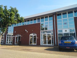 Unit 13 - 14, Hurlingham Business Park, Hurlingham Business Park, Fulham, Office To Let - Hurlingham Business park office to let SW6