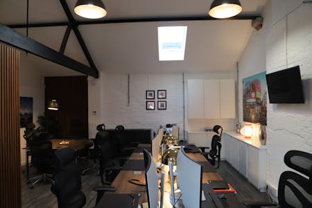 51 Lonsdale Road, London, Office Lease Assignment - IMG_2248.JPG