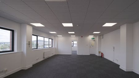 Unit 5 Gateway 25, West Thurrock, Grays, Industrial/Logistics / Industrial / Warehouse To Let - Gateway 25 office 2.JPG