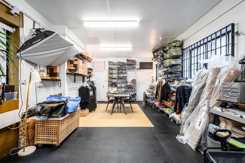 Unit G Taylor's Yard, 160 - 170 Brick Lane, London, Office To Let - Brick Ln 160G - Low Res 2.jpg