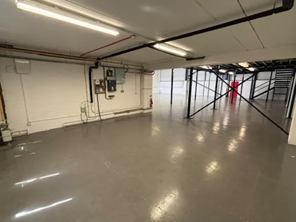 Unit E The Loddon Centre, Basingstoke, Industrial To Let - ELCPicture2 - 22 07 2026.jpg