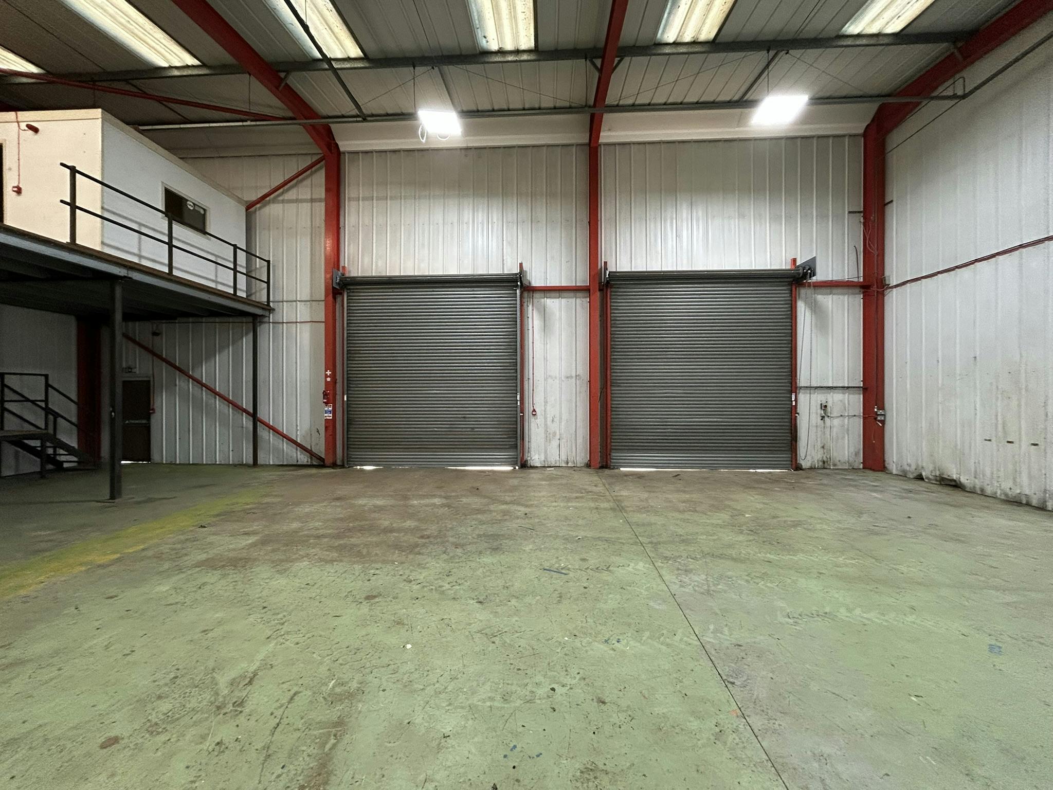 Link House, Swindon, Industrial To Let / For Sale - IMG_7016.JPEG