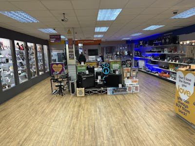 58-59 Worcester Street, Kidderminster, Retail For Sale - IMG_4839.JPG