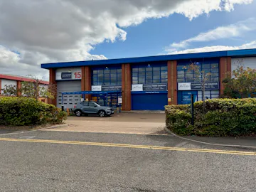 Unit 15 St Martins Way, Bedford, MK42 0LF
