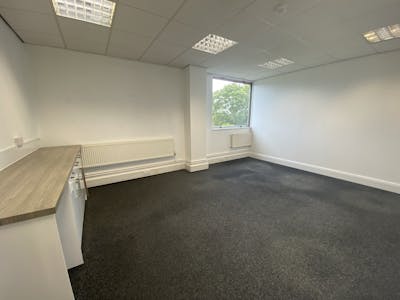 Suite 8, Halesowen, Office To Let - Photo 11092023 14 40 24.jpg