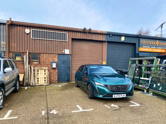 14 Langley Terrace Industrial Park, Latimer Road, Luton, Industrial To Let - IMG_2737.JPG