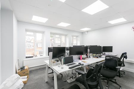 326-328 Old Street, London, Office To Let - 324DA41.JPG