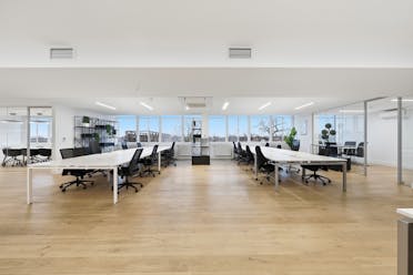 Kirkdale House, 9 Kirkdale Road, London, Offices To Let - img_2376.jpg - More details and enquiries about this property