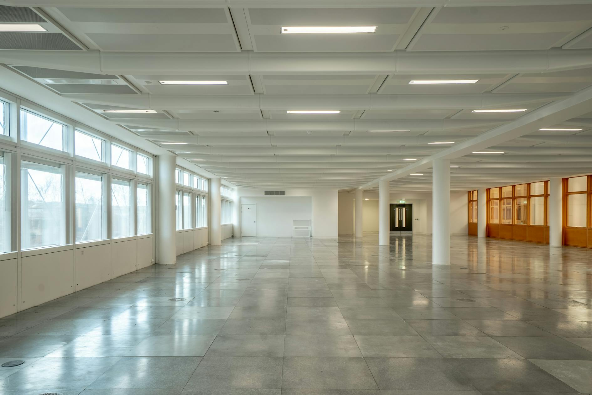 Atrium, 2 Leeds City Office Park, Leeds, Offices To Let - AtriumF5.jpg