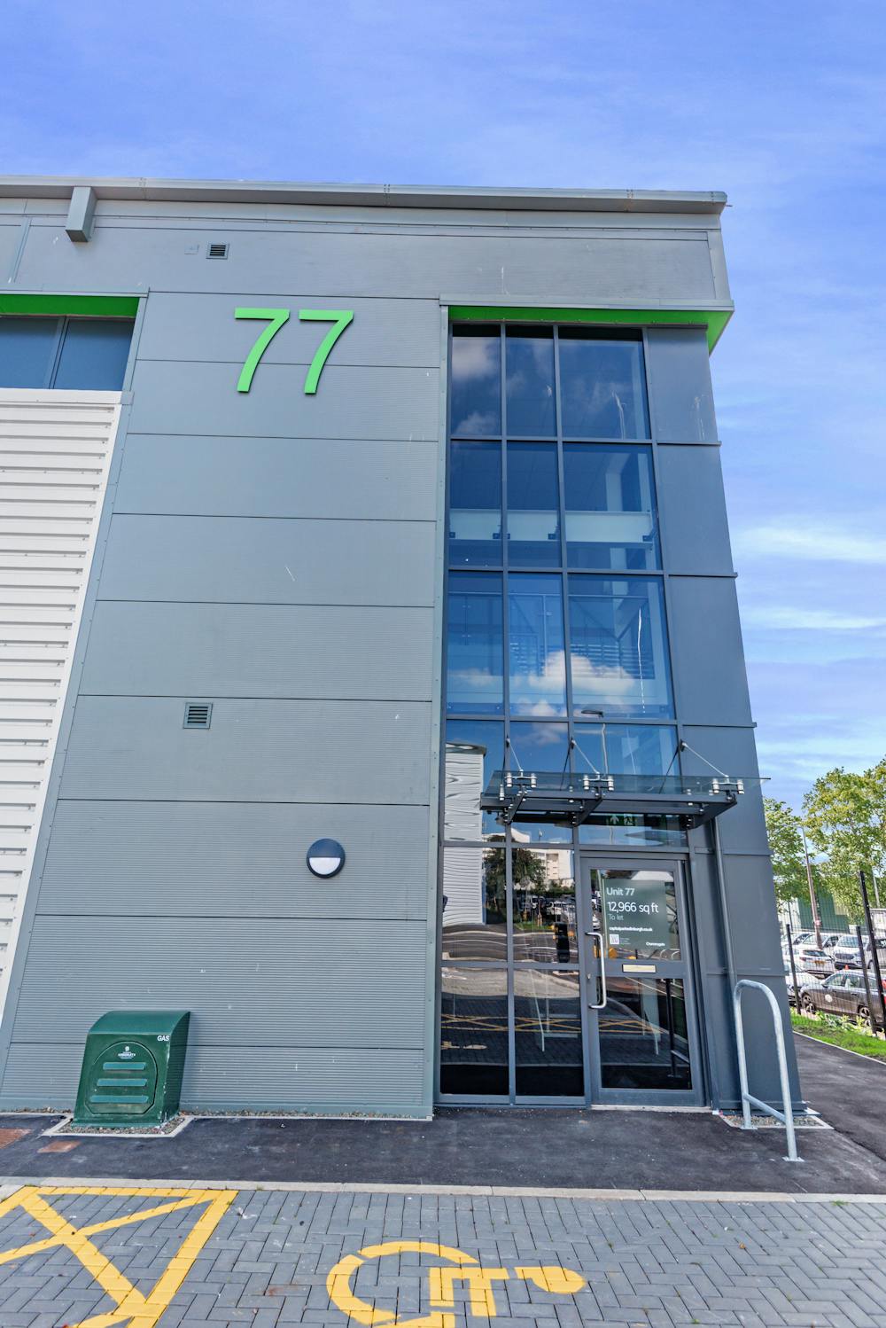 UNIT 77 CAPITAL PARK, BANKHEAD AVENUE, EDINBURGH, Industrial/Logistics / Trade To Let - DSC_7423.jpg