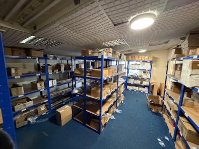 Unit 12, Sandhurst, Canvey Island, Industrial To Let - WhatsApp Image 2026-02-02 at 16.58.42.jpeg