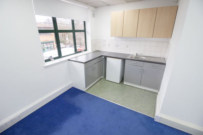 Unit 7A First Floor, Central Business Centre, Wembley, Office To Let - 5.jpg