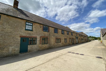 Unit 4, Park Farm, Kirtlington, Office To Let - OFFICES EXT.JPG