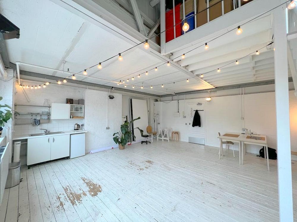 Stamford Works, Unit 8E - b285694f817c42e9980c3de24ae7ca22.JPG