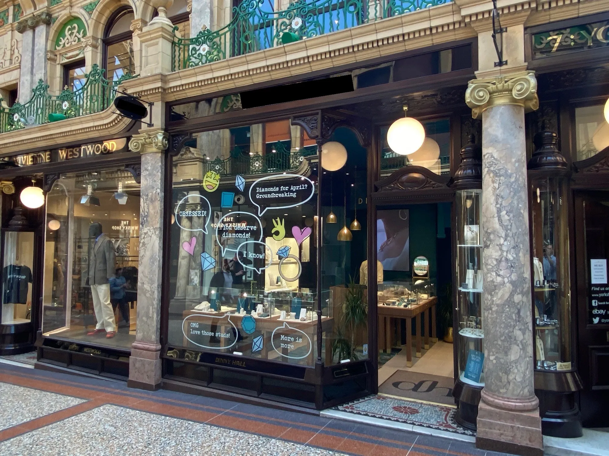 9 County Arcade, Leeds, West Yorkshire, LS1 6BW