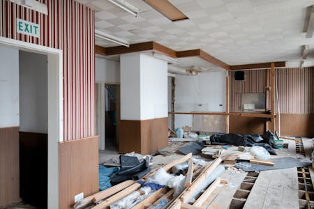 Former River Cottage shop and Restaurant, Axminster, Retail For Sale - Trinity Square (09 of 11).JPG