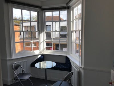 Suites 14 & 15, 27 Sheet Street, Windsor, Office To Let - IMG_9402 002.jpg